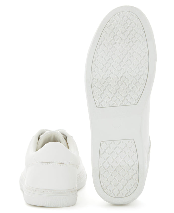 Cubavera Low Top Sneaker White