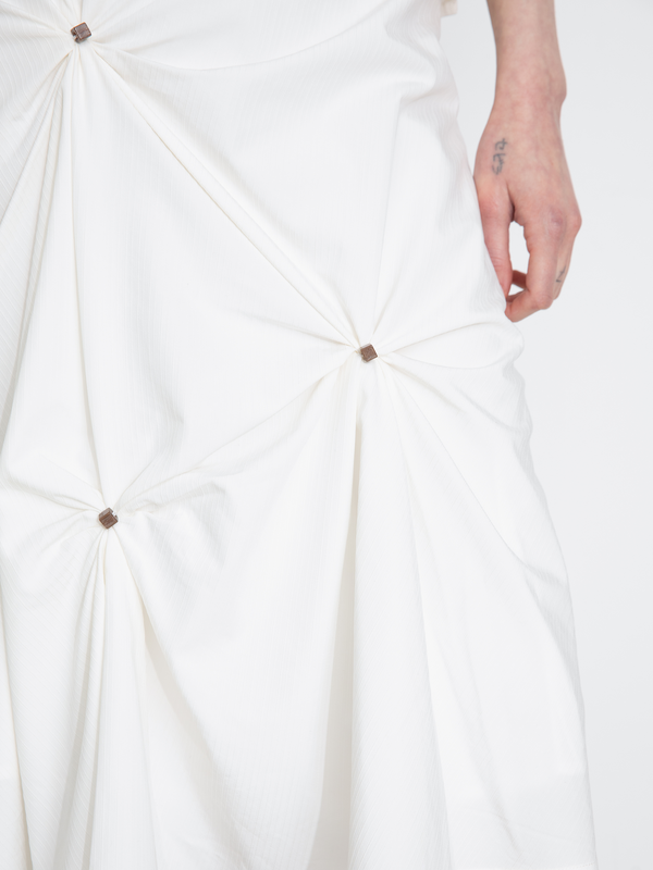 Cubic 3D Pleated High-Waisted A-Line Skirt White