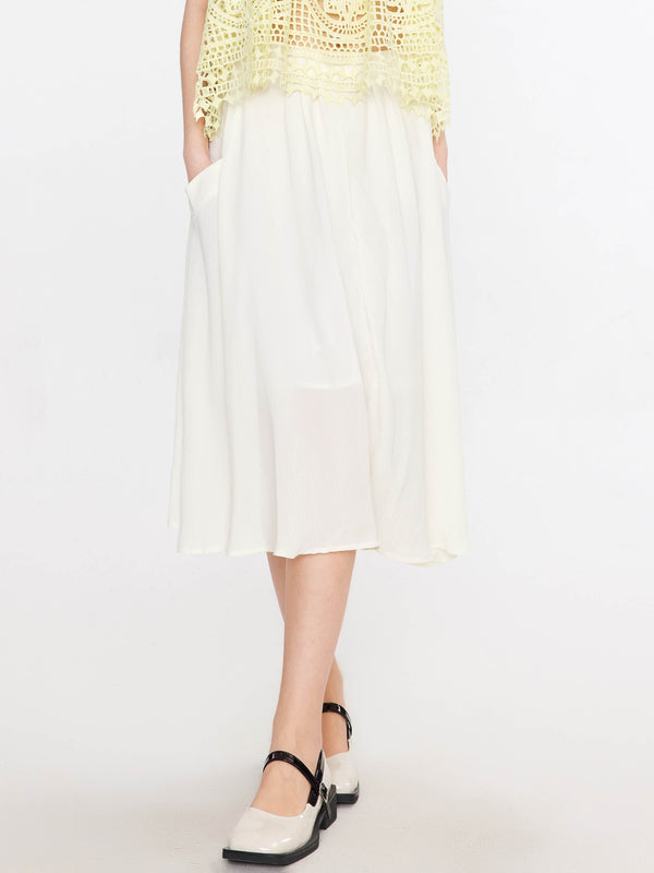 cubic A-line Pleated Midi Skirt White