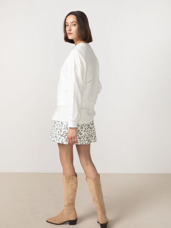 Cubic Asymmetric Hem Short Jersey Sweatshirt White