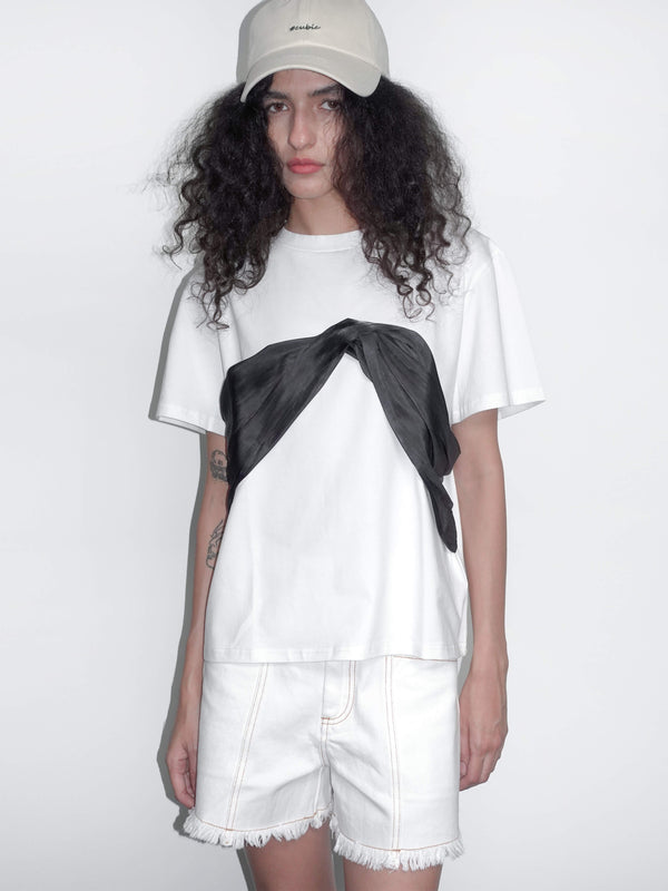 Cubic Contrast Color 3D Bow Casual T-shirt Black