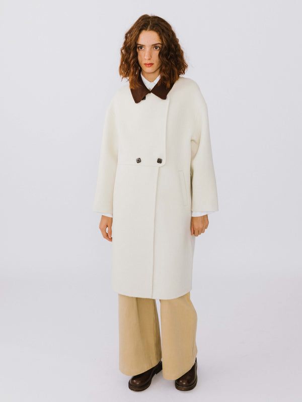 cubic Contrast Coloured Collar Wool Coat Cream