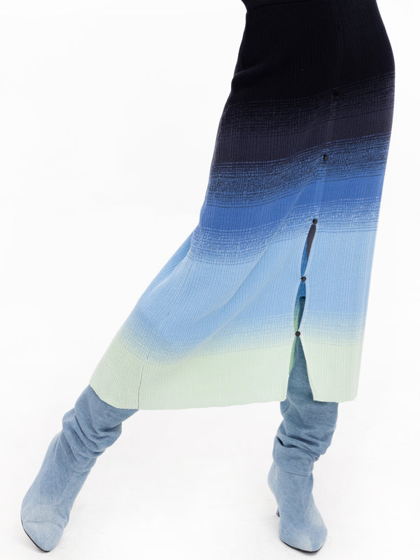 Cubic Gradient Buttoned Knit Midi Skirt Red