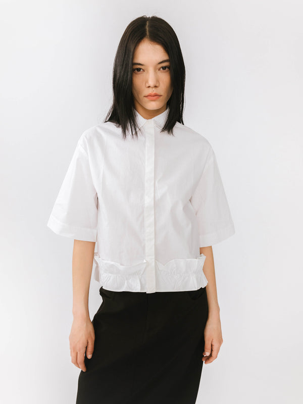 cubic Half Sleeve Shirt with Ruffled Hem White