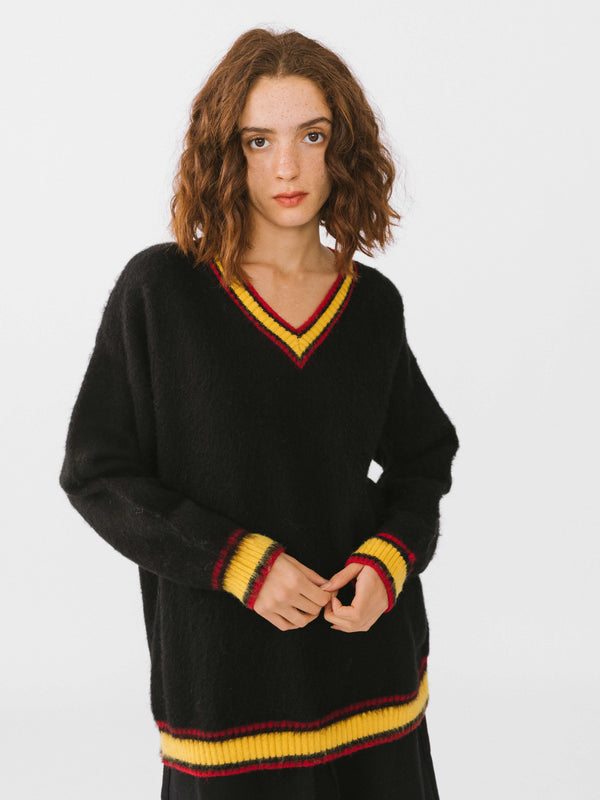 Cubic Knitted V-Neck Pullover Black