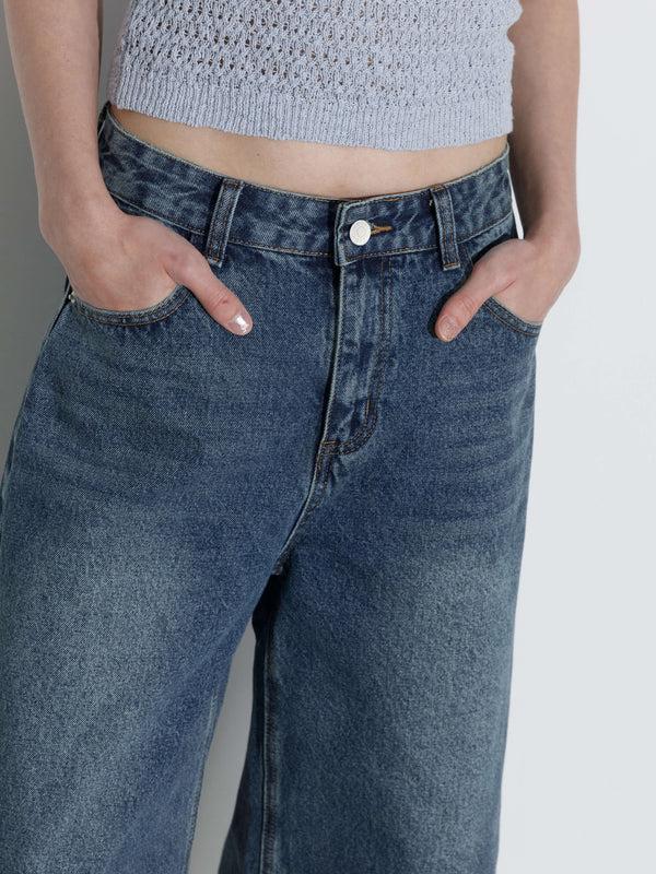 Cubic Loose Fit Knee-Length Denim Shorts Blue