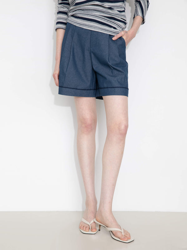 Cubic Pleated Wide-Leg Shorts Navy