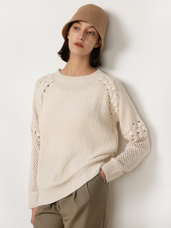 Cubic Raglan Sleeve Niche Knit Pullover Beige