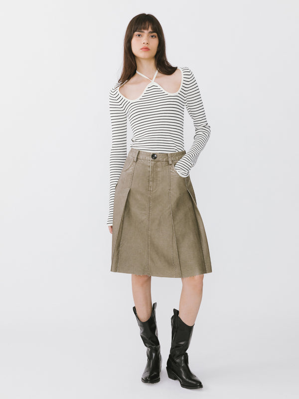 Cubic Raw Edge Pleated A-line Skirt Saddle Brown