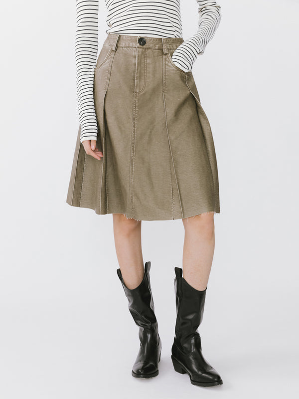 cubic Raw Edge Pleated A-line Skirt Saddle Brown