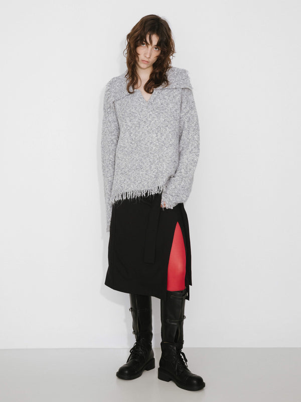Cubic V-Neck Long Sleeve Knit Sweater Linen