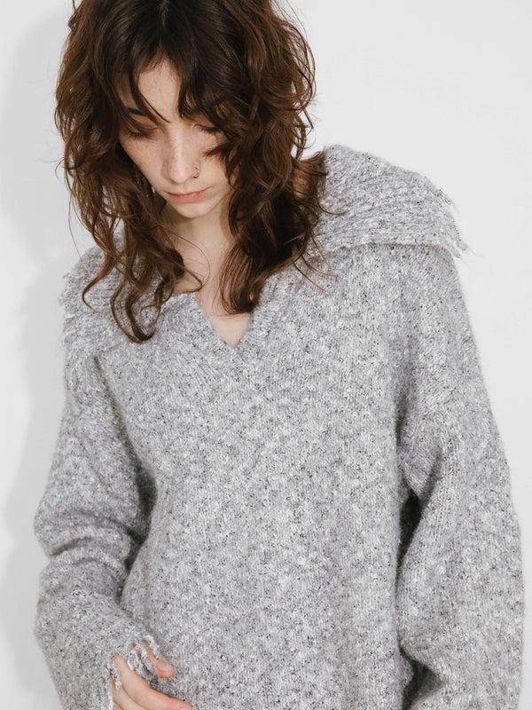Cubic V-Neck Long Sleeve Knit Sweater Linen