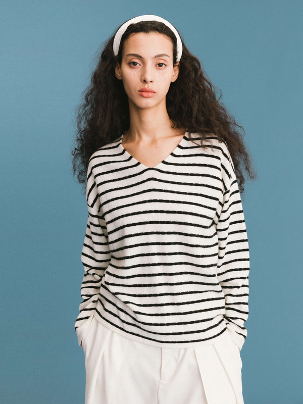 Cubic ONE BY CUBIC Striped Wool Knitted Jumper Black