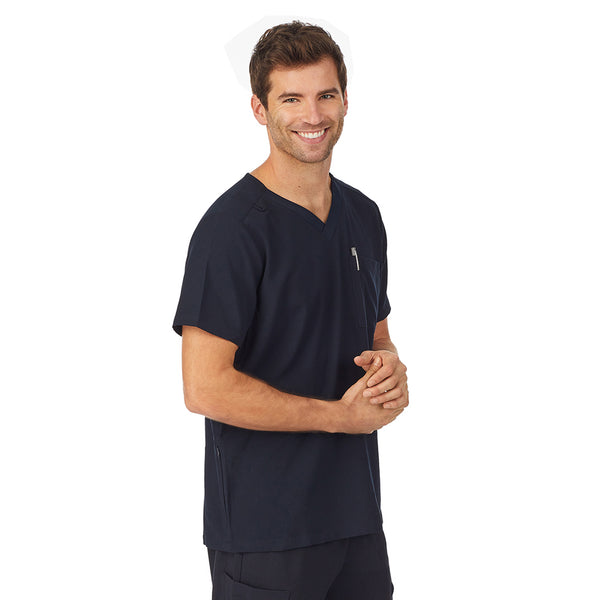 cuddl duds Mens Scrub V-Neck Top with Pockets Mens
