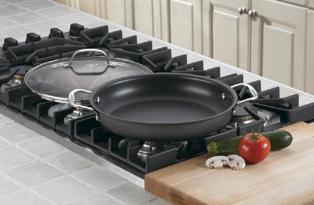 Cuisinart 12" Everyday Pan With Medium Dome Cover 625C-30D
