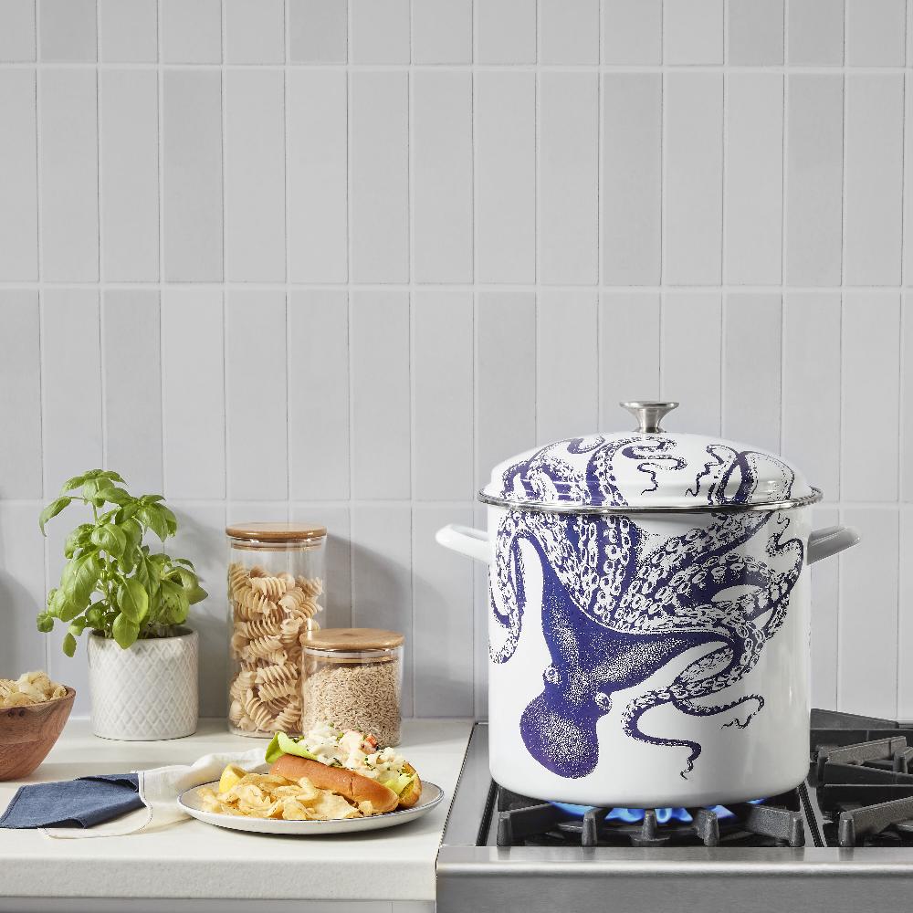 Cuisinart Caskata ™ Lucy 16 Qt. Enamel On Steel Stockpot With Cover EOS166-30WLCK