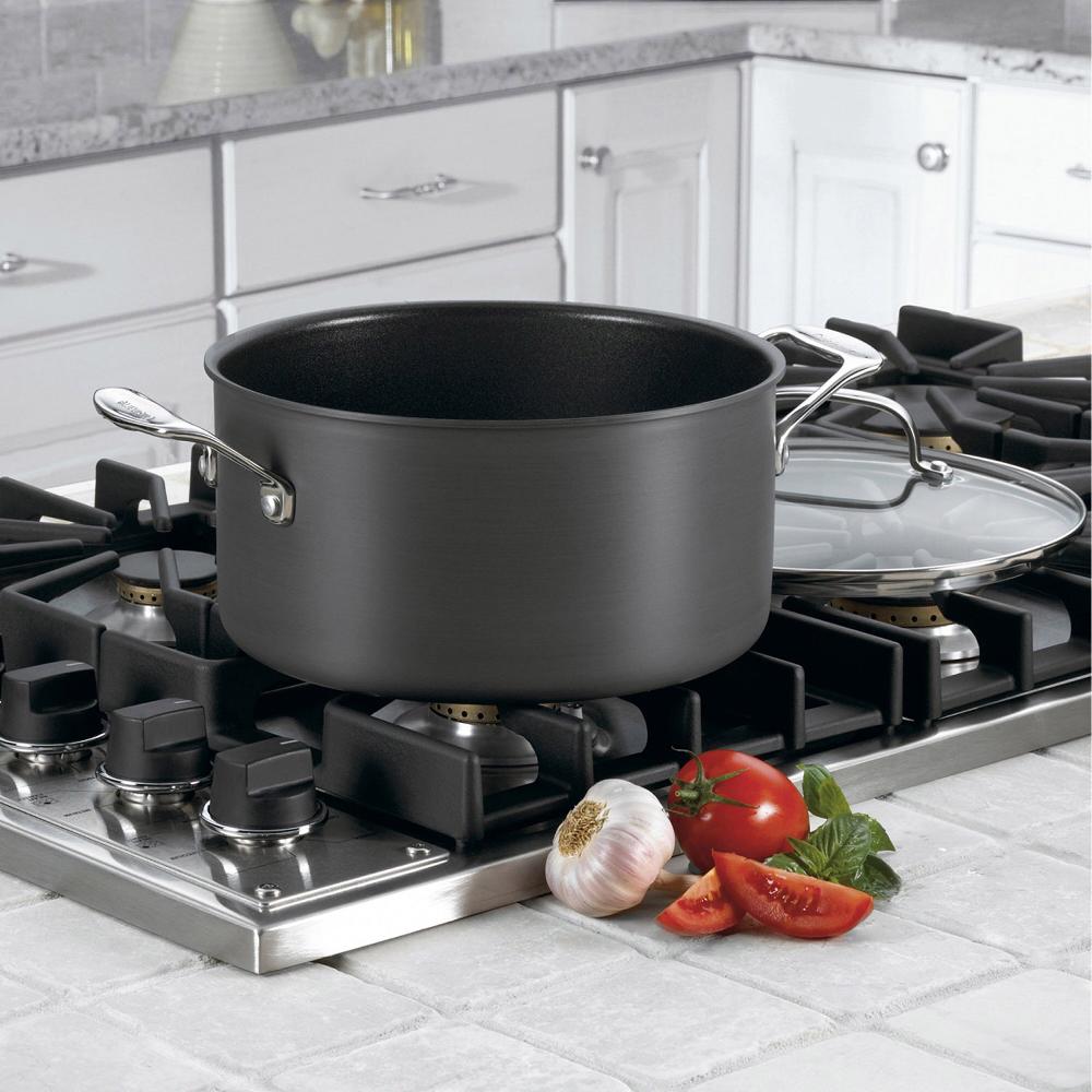 Cuisinart Chef's Classic ™ Non-stick Hard Anodized 6 Quart Stockpot 644C-24