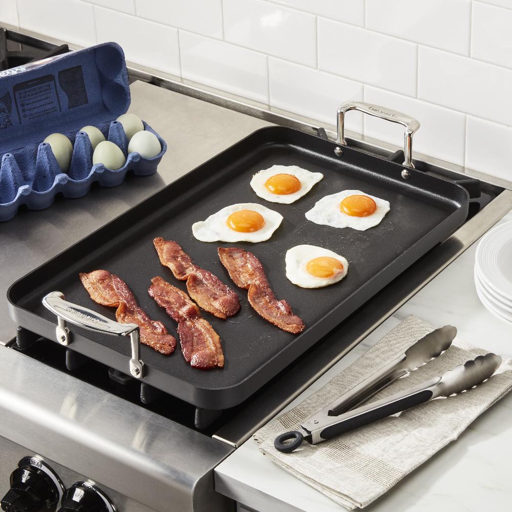 Cuisinart Chef's Classic ™ Nonstick Hard Anodized 13" X 20" Double Burner Griddle 655C-35