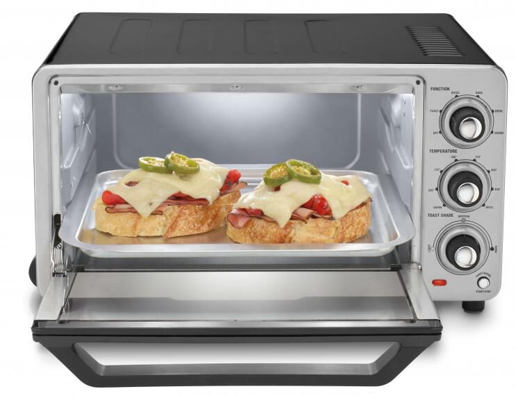 Cuisinart Custom Classic Toaster Oven Broiler TOB-40NNAS
