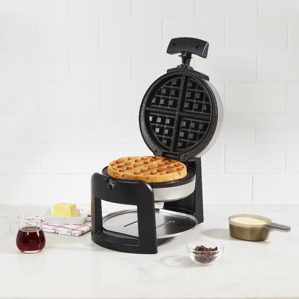 Cuisinart Round Flip Belgian Waffle Maker WAF-F30NAS