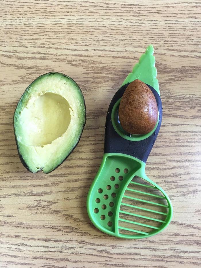 Cuisinox Cuisinox 3-in-1 Avocado Slicer Green Multifunctional Knife Kitchen Tools U0026 Utensils