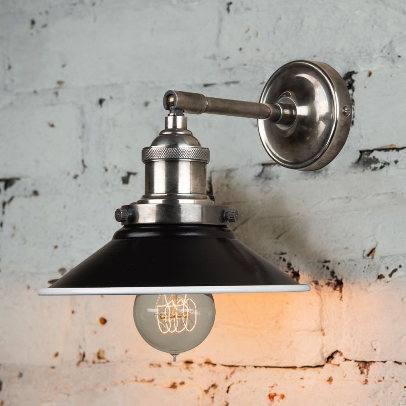 Culinary Concepts Antique Silver Straight Fitment With Small Black Metal Triangular Shade