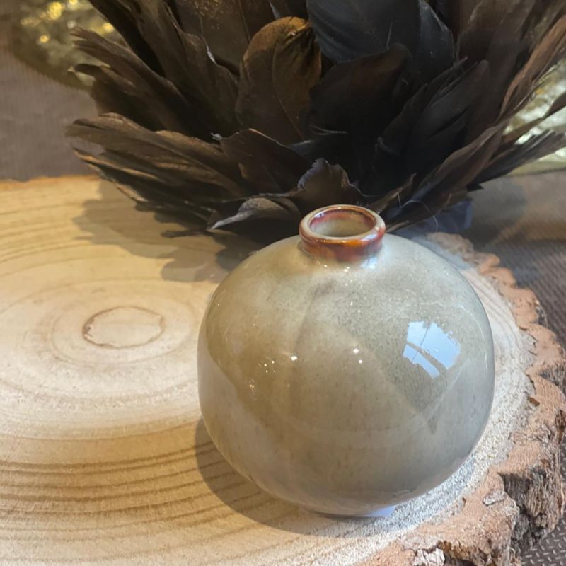 culinary concepts Ceramic Ball Vase - Grey