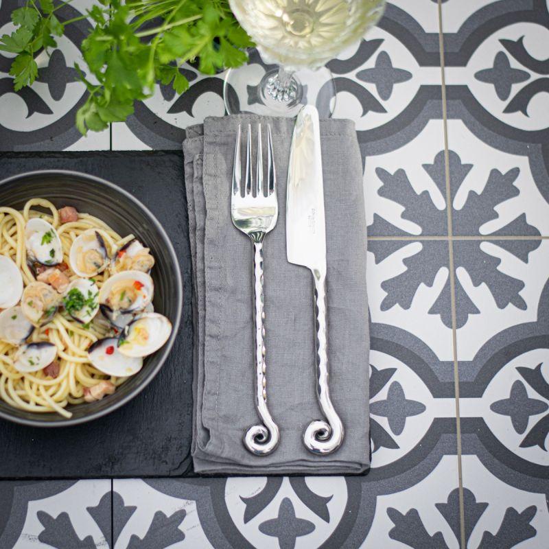 Culinary Concepts Hammered Shell Dinner Knife