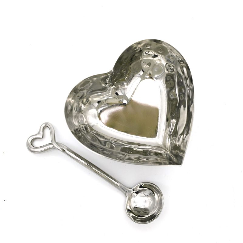 culinary concepts Heart Bowl & Amore Sugar Spoon