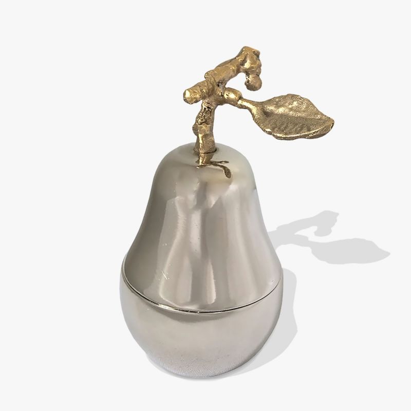 culinary concepts Pear with Wax Candle