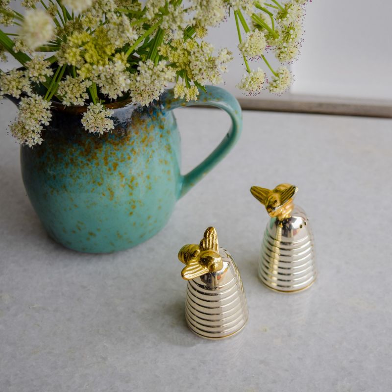 Culinary Concepts Queen Bee Hive Salt & Pepper Set