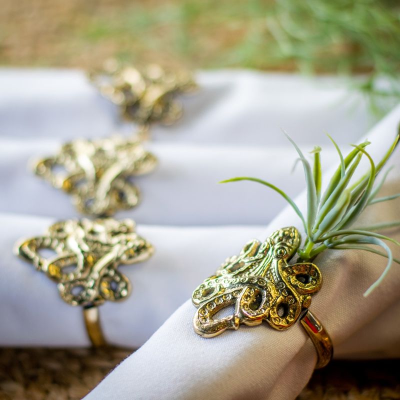 Culinary Concepts Set Of Four Kraken Napkin Rings