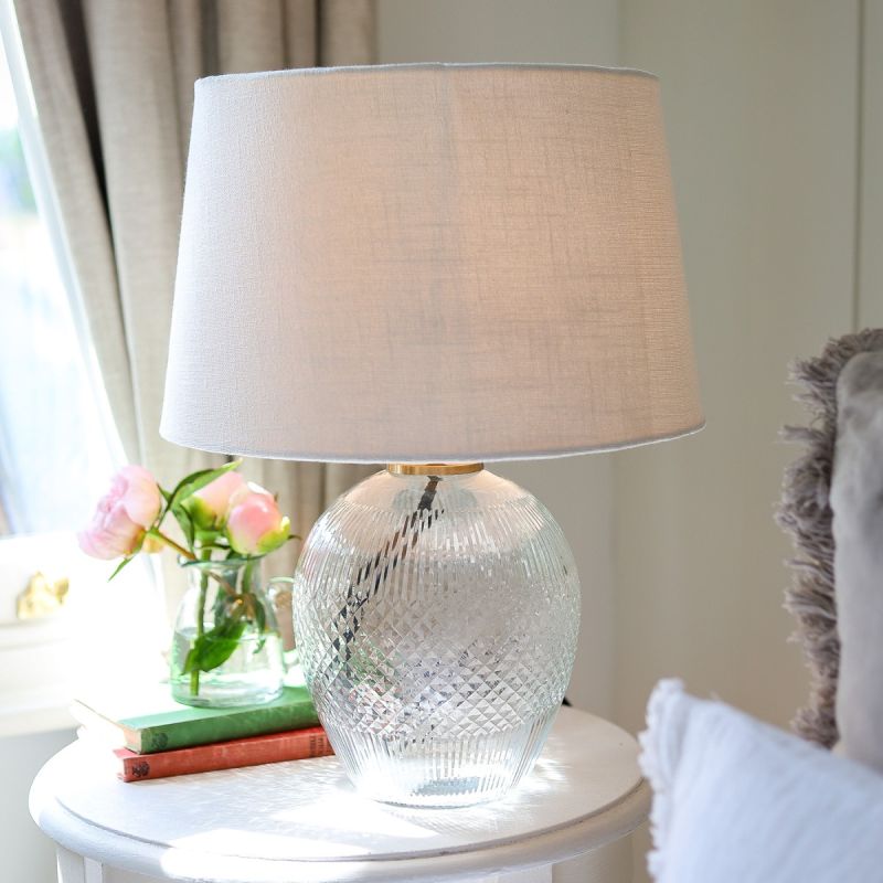 Culinary Concepts Diamond Glass Bud Table Lamp With White Shade