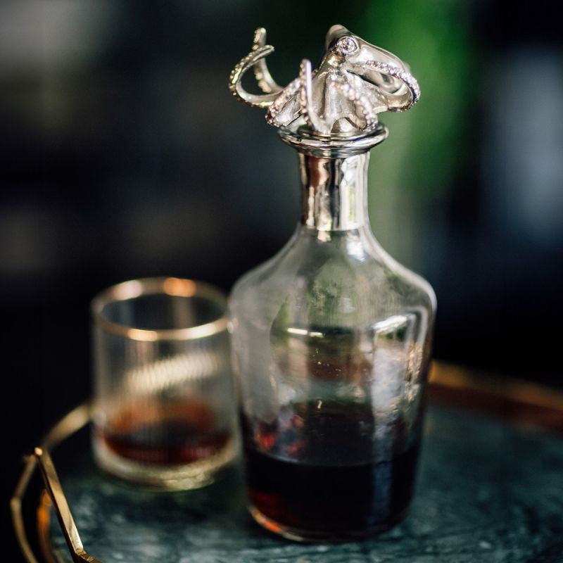Culinary Concepts Glass Bell Decanter With Silver Neck And Nickel Finish Octopus Stopper