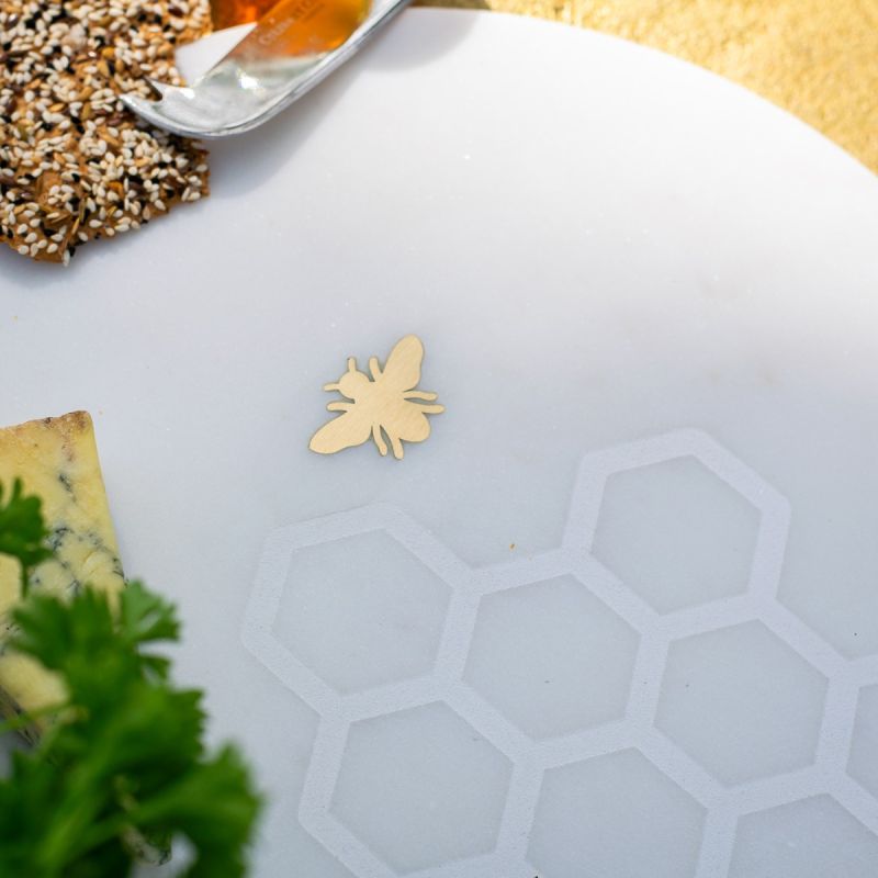 Culinary Concepts Laser Etched Round Marble Cheese Board With Brass Bee
