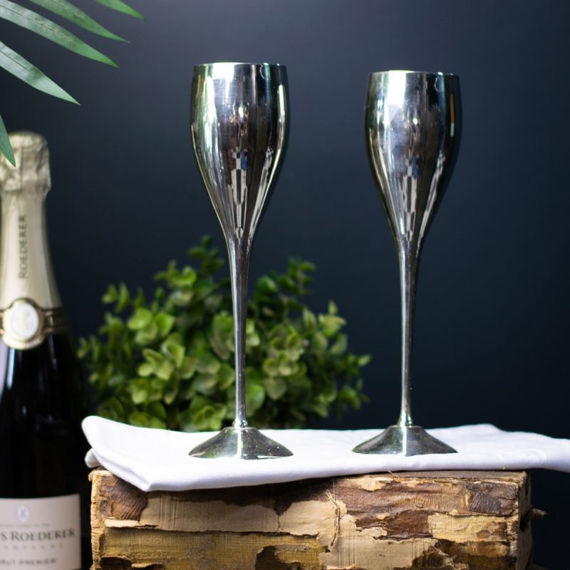 culinary concepts Pair of Polished Champagne Goblets