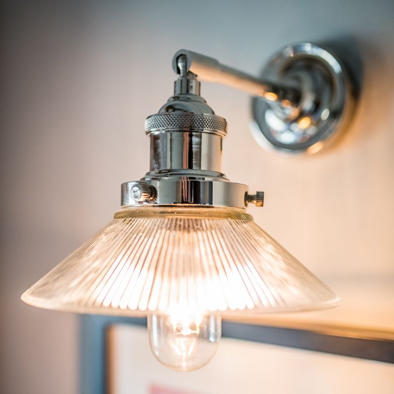 Culinary Concepts Polished Nickel Straight Fitment With Small Ribbed Triangular Shade