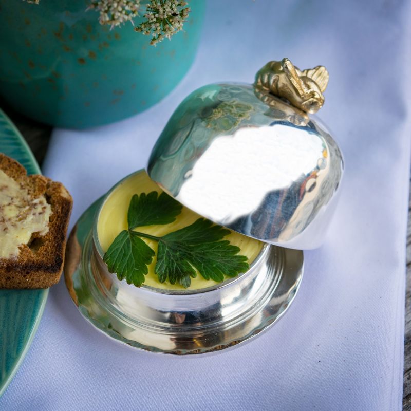 Culinary Concepts Queen Bee Small Domed Butter Dish