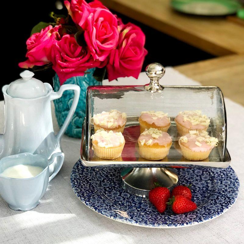 Culinary Concepts Rectangular Cake Plate With Glass Dome - Shiny Nickel