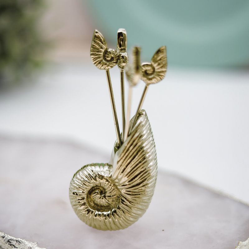 Culinary Concepts Set Of Four Shell Cocktail Picks In Holder - Gold