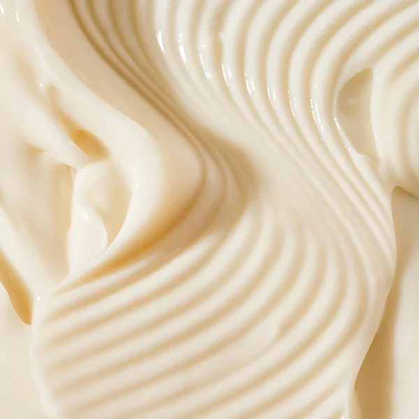 Cult Adwoa Beauty Baomint Moisturising Curl Defining Cream 453g