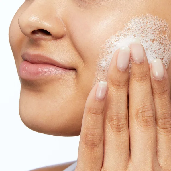 Cult CeraVe Foaming Cleanser With Niacinamide For Normal To Oily Skin 236ml