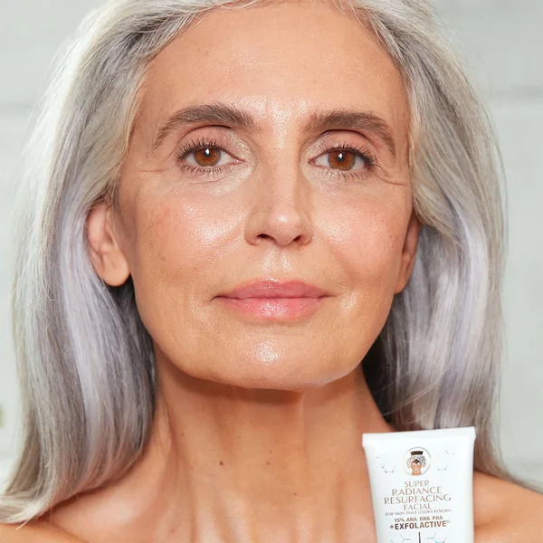 Cult Charlotte Tilbury Super Radiance Resurfacing Facial