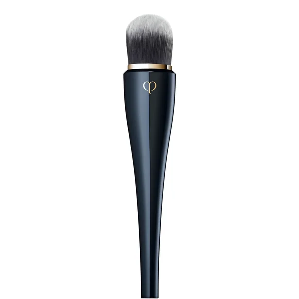 cult Clé de Peau Beauté Light Coverage Foundation Brush