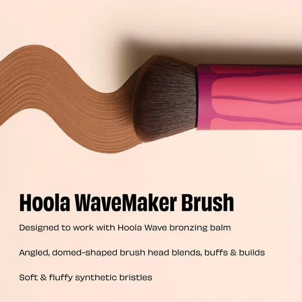Cult Benefit Hoola WaveMaker Cream Bronzer Brush