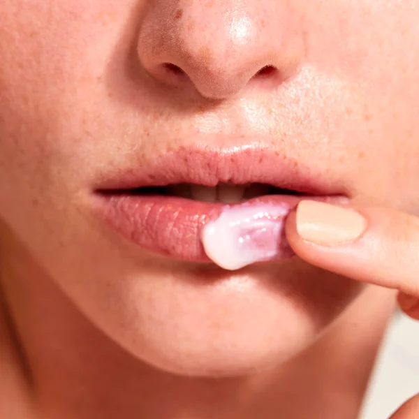 Cult By Terry Baume De Rose Lip Balm 10g