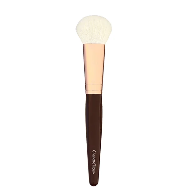 cult Charlotte Tilbury Magic Complexion Brush
