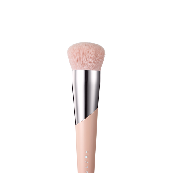 Cult Fenty Beauty Kabuki-Buff Foundation Brush - 115
