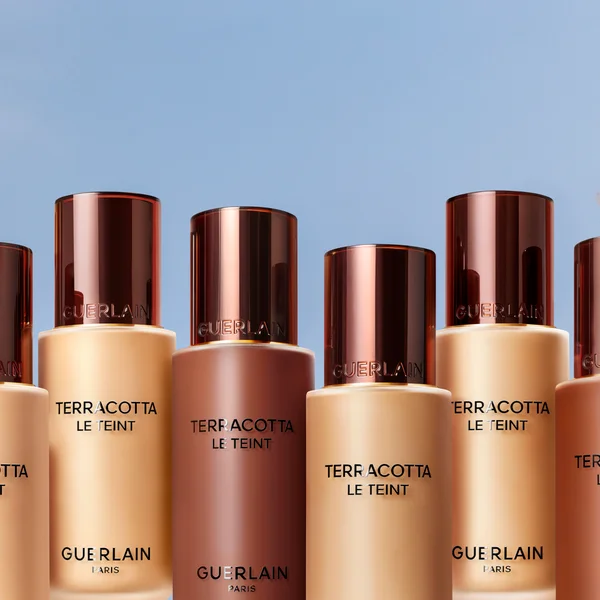 Cult GUERLAIN Fluid Foundation Kabuki Brush