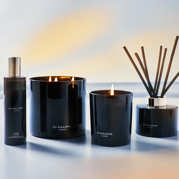 Cult Jo Malone London Myrrh & Tonka Deluxe Candle